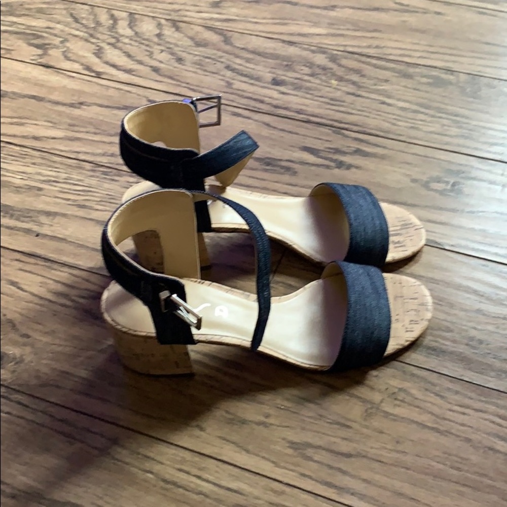 Shoes - Picture 2 of 2